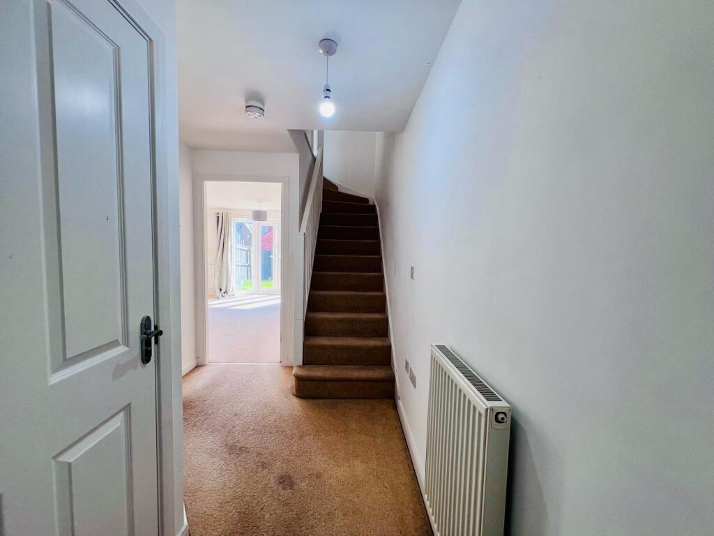 HALLWAY.jpeg