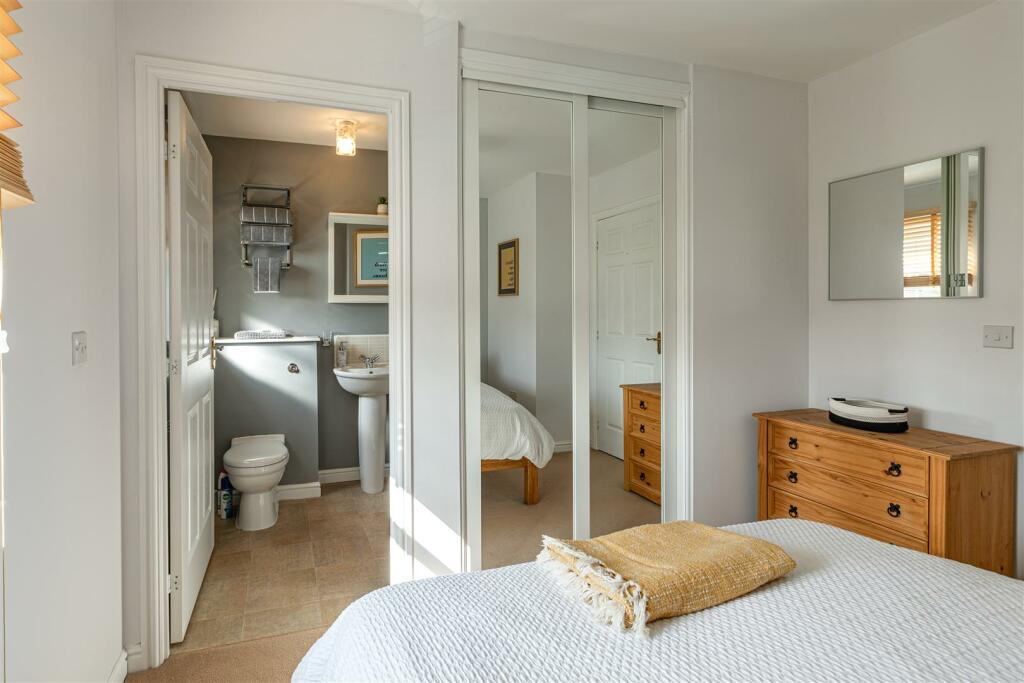 10 Queen Elizabetb Square Galashiels 36.JPG