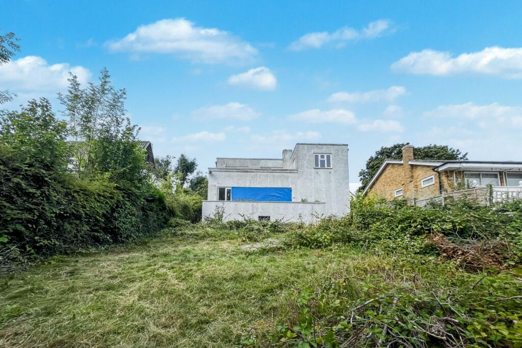 79 Riddlesdown Road, Purley, Surrey, CR8 1DH