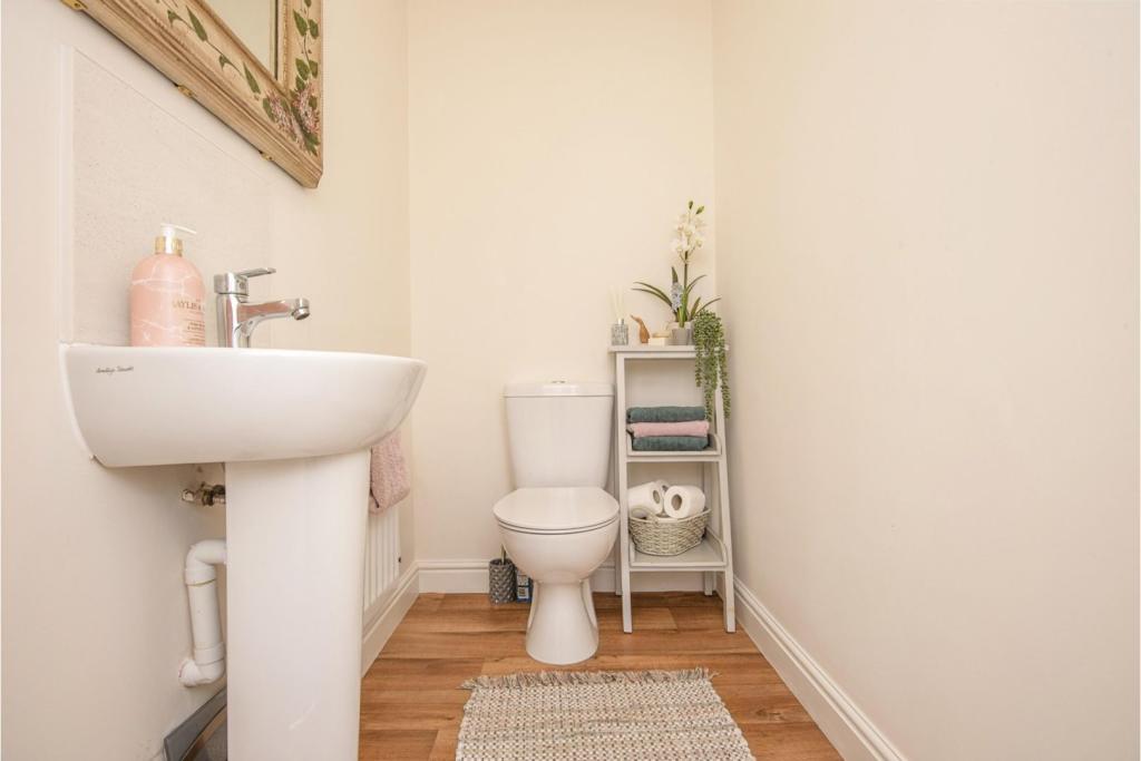 Downstairs Cloakroom
