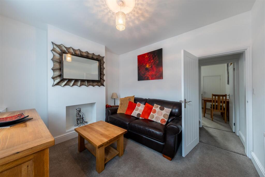 36 Regent Street-008.jpg