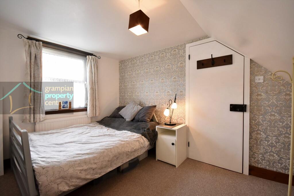 bed 3 .JPG