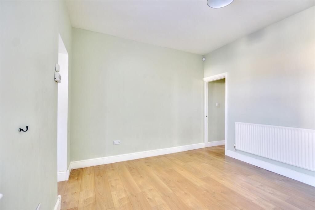 Dining Room_2.jpeg