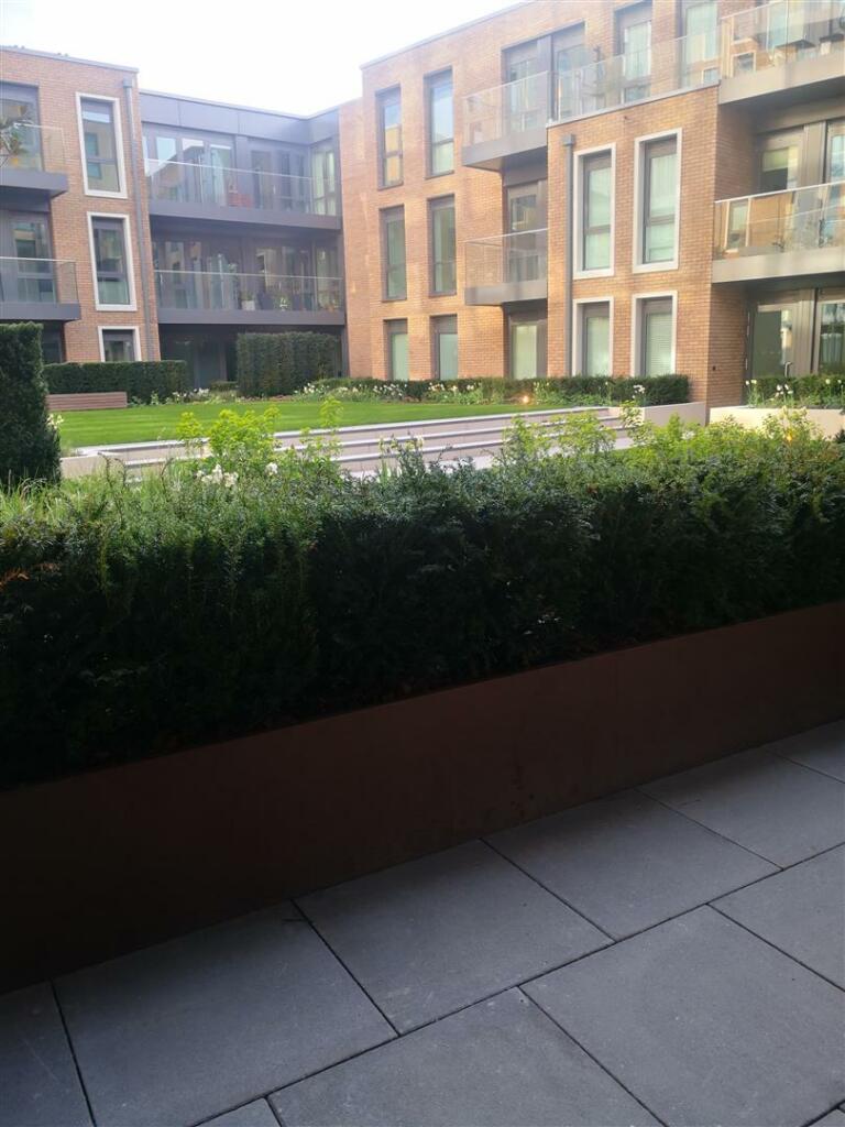 Garden 2.jpg