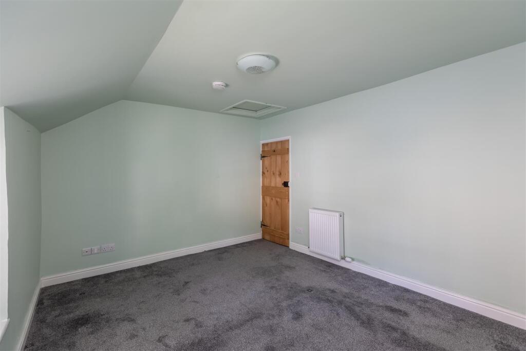 Westgate 50 Bedroom 1-2.jpg