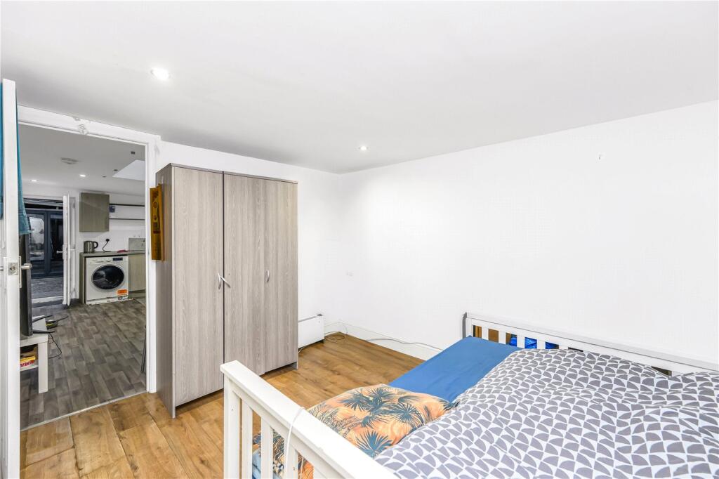 Annexe Bedroom