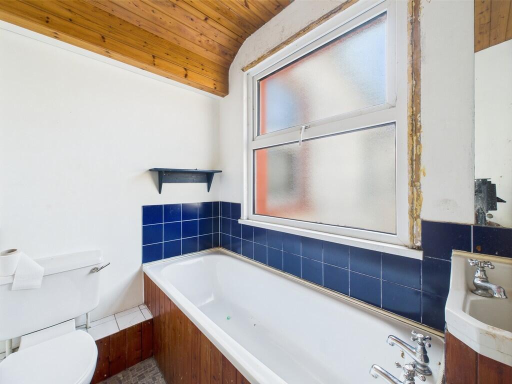 CAM02089G0-PR0478...