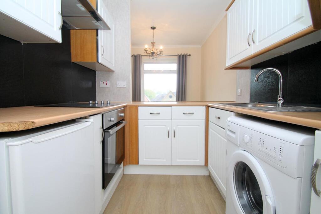 Kitchen (Main)