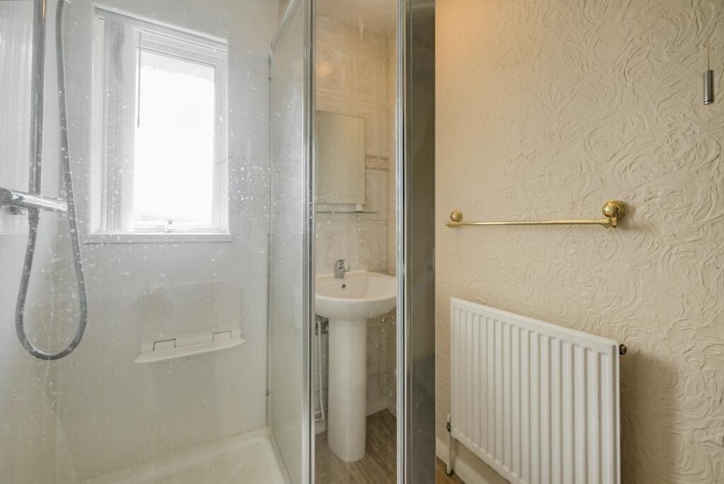 29 Thruxton Road, Havant, Hampshire, PO9 4DG