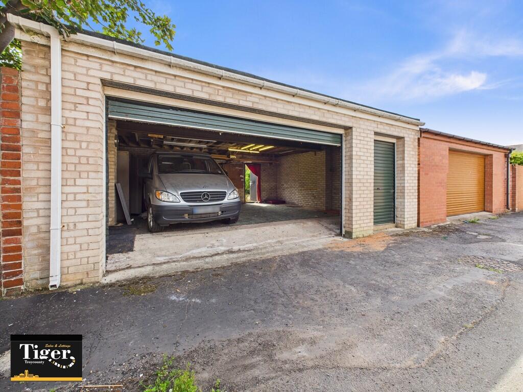 CAM03440G0-PR0385...