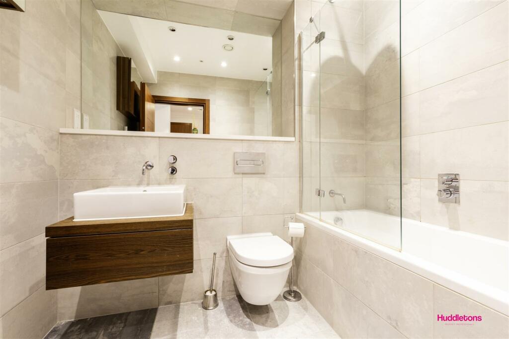 Collingwood House -16
