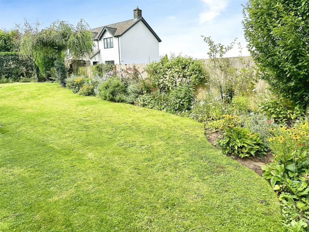 GARAGE AND GARDENS