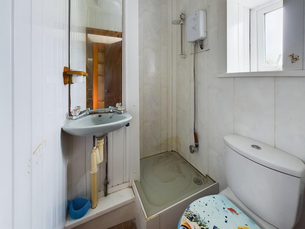 CAM03974G0-PR0101...