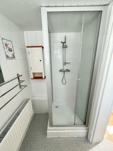 Shower.jpg