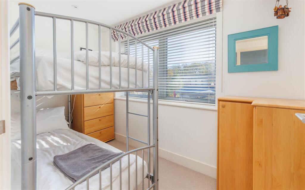 Single Bedroom