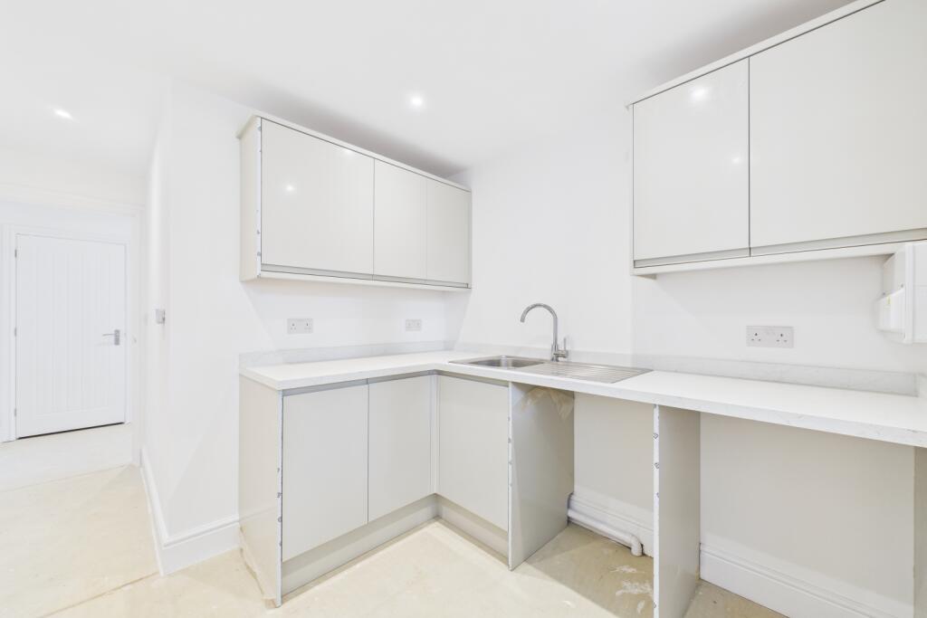 EweMove - Spalding - Pinstock Lane - Utility Room