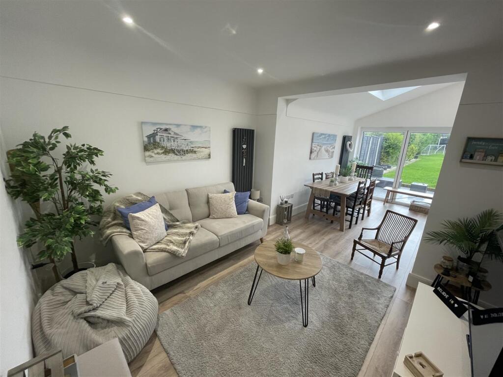 Photo 15-09-2025, 16 34 03.jpg