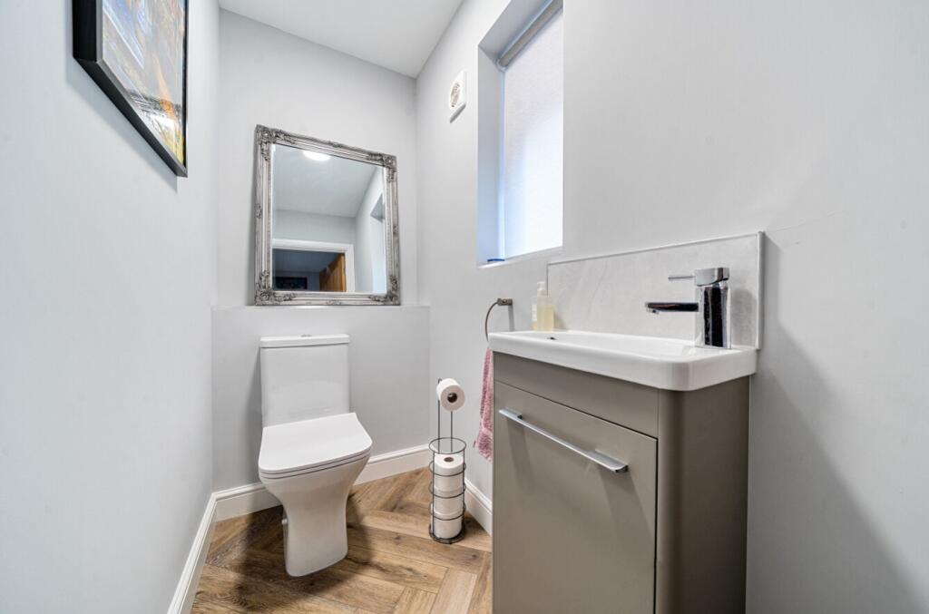 1373993-16-6908ed16b81e6