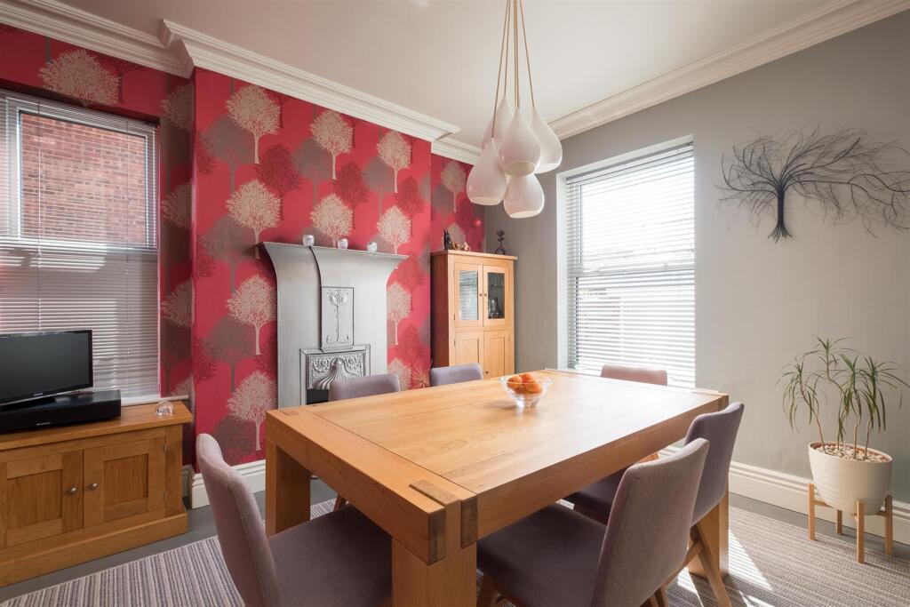 untitled (4 of 32).jpg