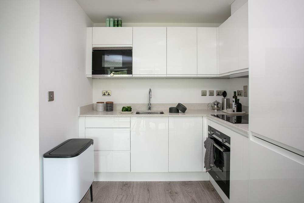 Flat 22 North Building-14.jpg