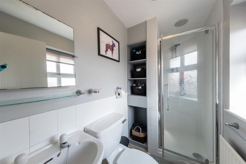 4 Hazelmere Close-020.jpg