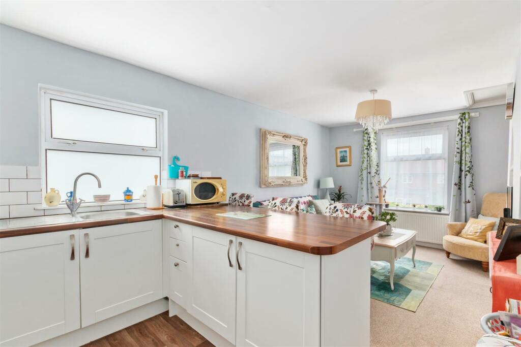 Open Plan Kitchen/Reception Room