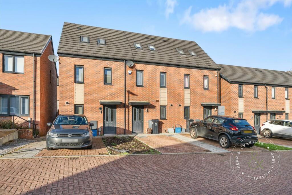 Rees Drive, HernCrabtree (27).jpg