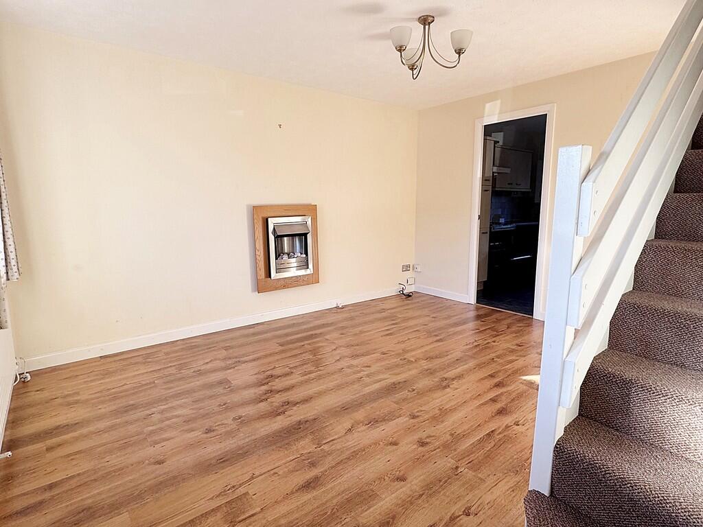 Further Lounge Vi...