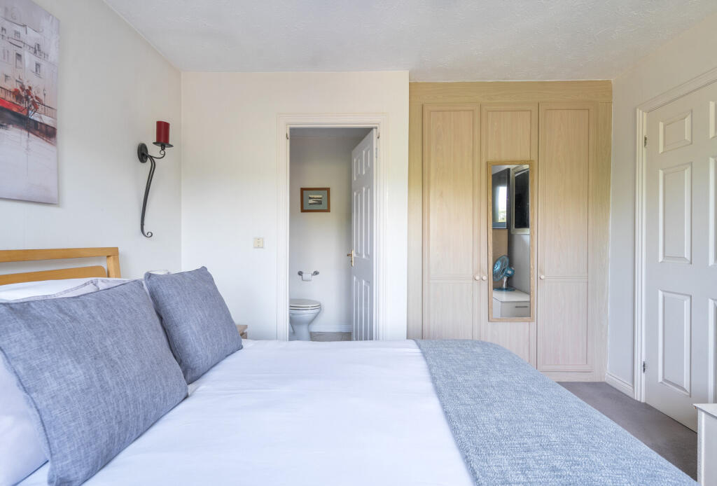 1334095-18-6891bb...