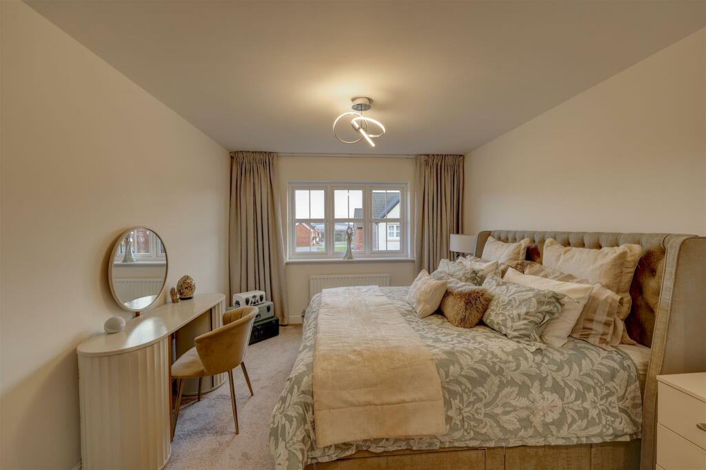 Principal Bedroom