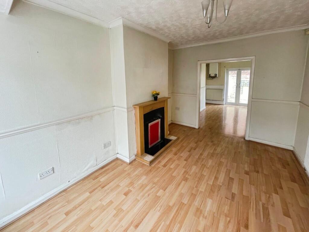 c688a847--4D54-B1DD-8B8A9FEF69FF-44884-00000661753