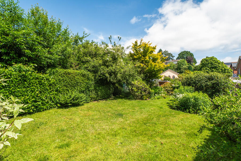 1307303-8-6849a9c...