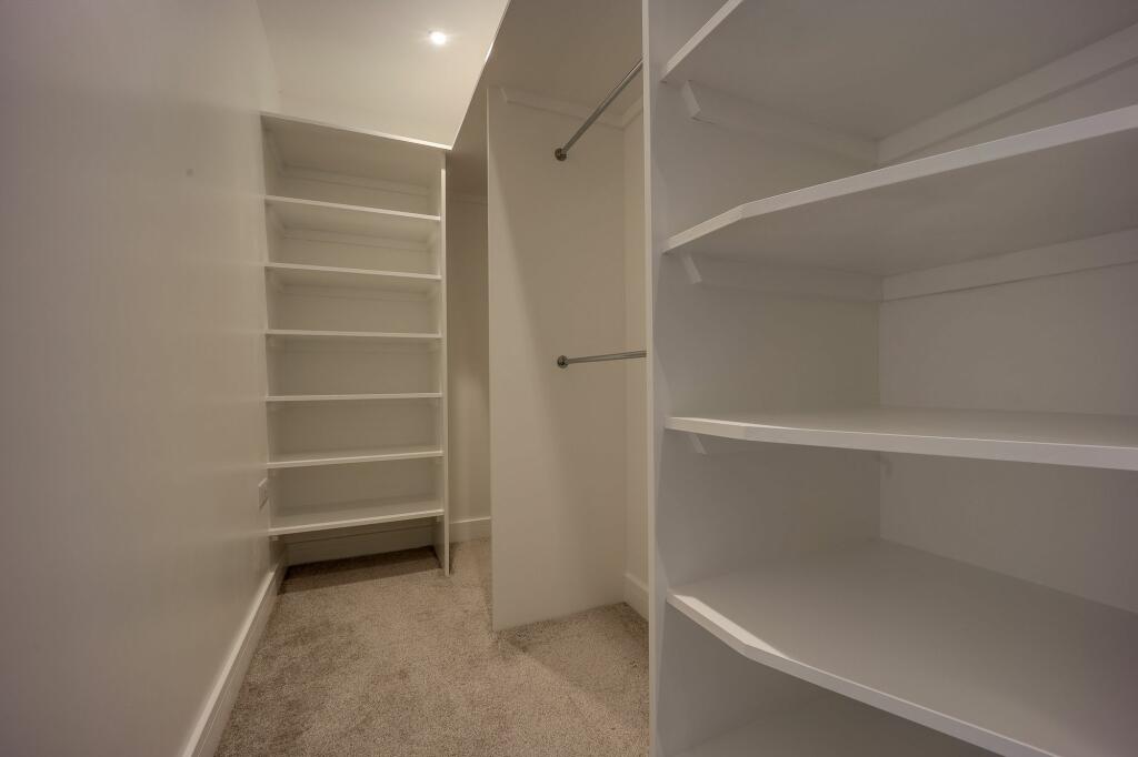 Walk In Wardrobe