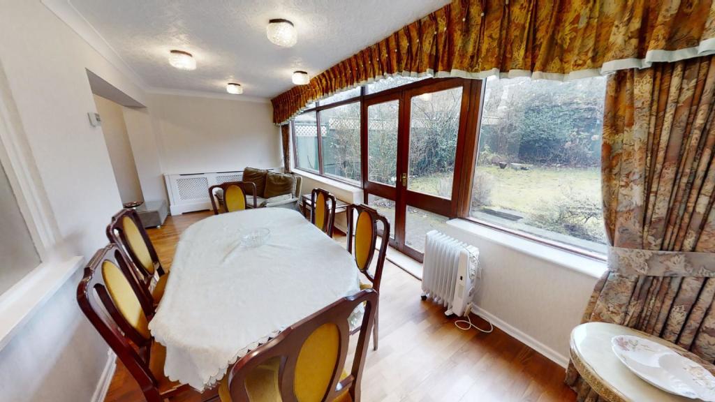 extension dining room