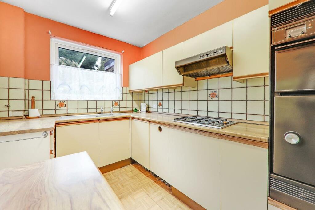 07-25bfJHPropWpen - 134 Parish Lane - 19-medium.jp