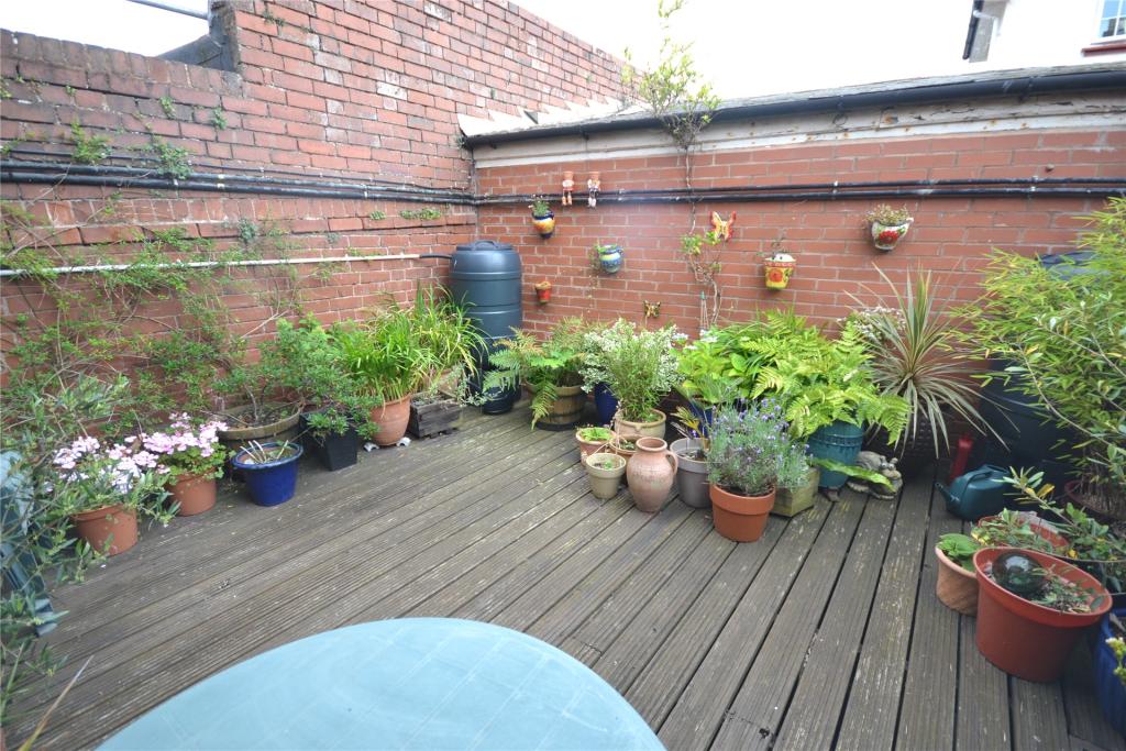 Courtyard Garden