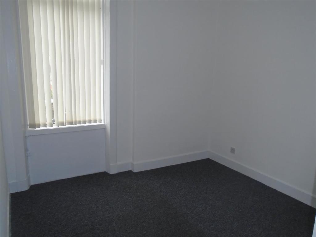 7 Gladstone Road - Bedroom 3.JPG
