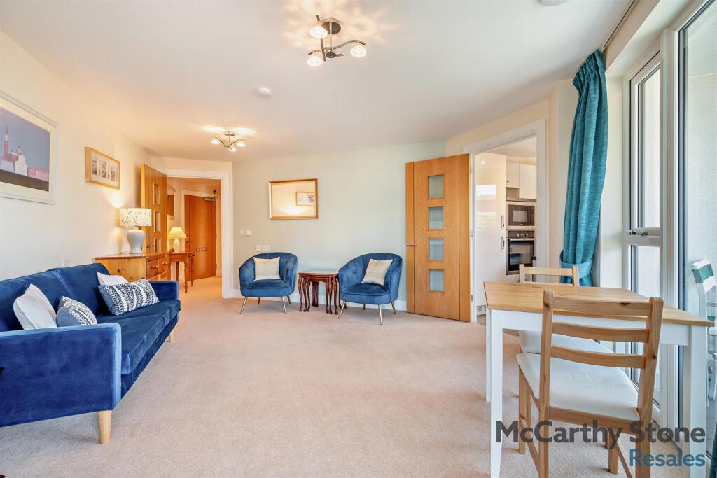 8648496-interior13-800.jpg