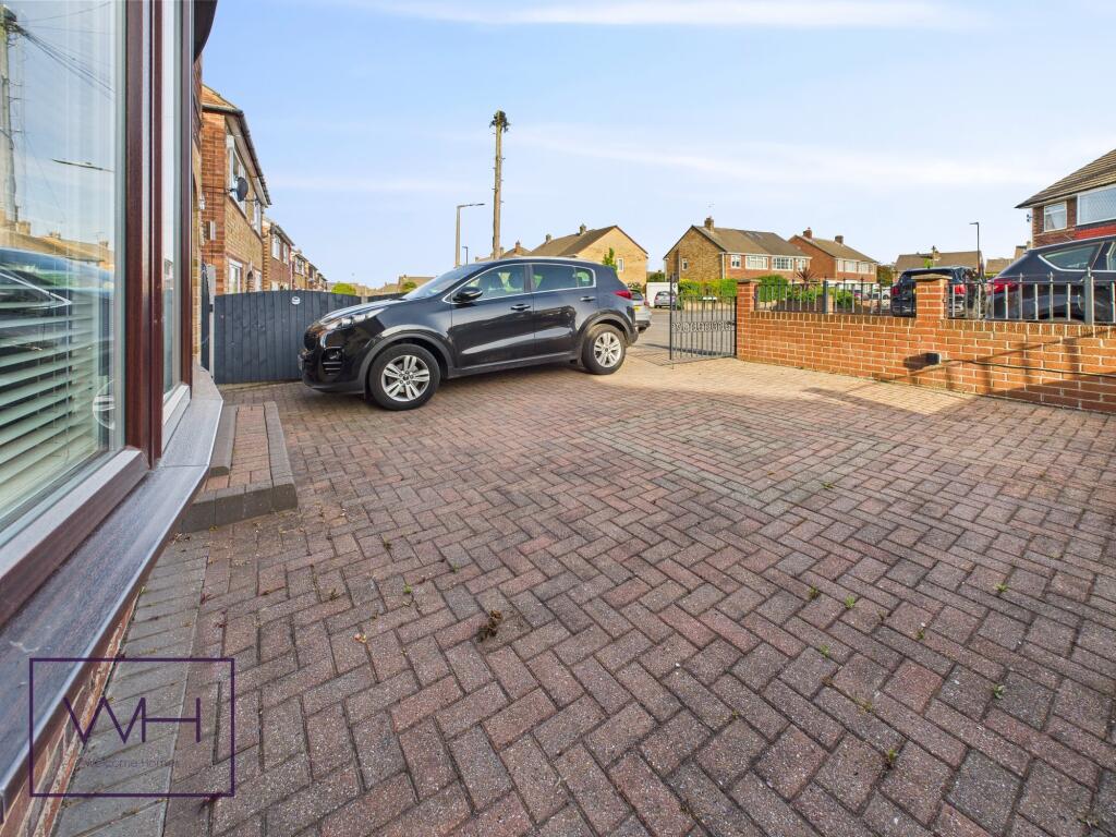 CAM03785G0-PR0258-ST