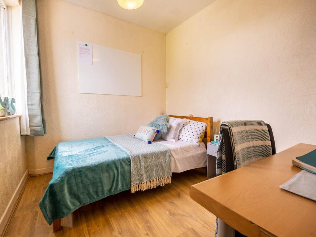 1_Ulcombe_Gardens_Ca