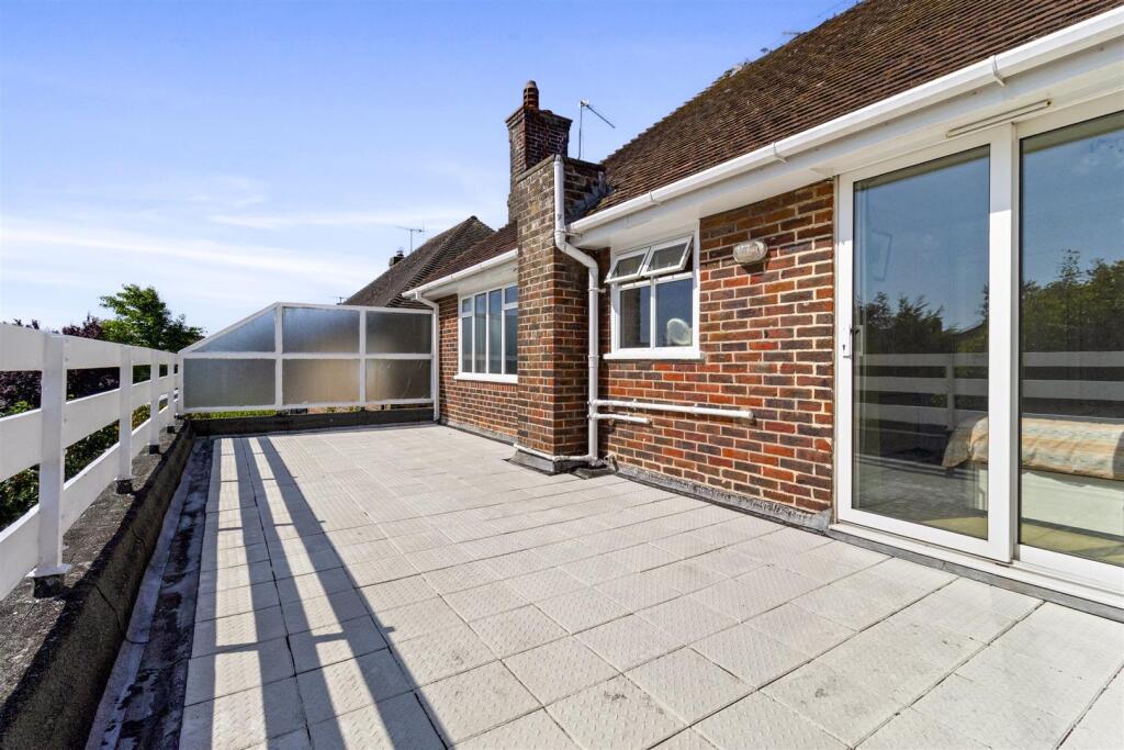 Chelwood Avenue, 28-026.JPG