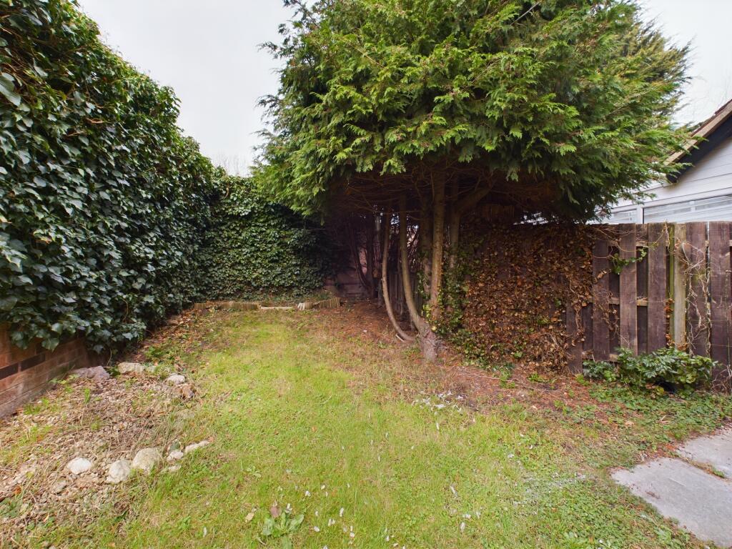 CAM02545G0-PR0313-STILL002