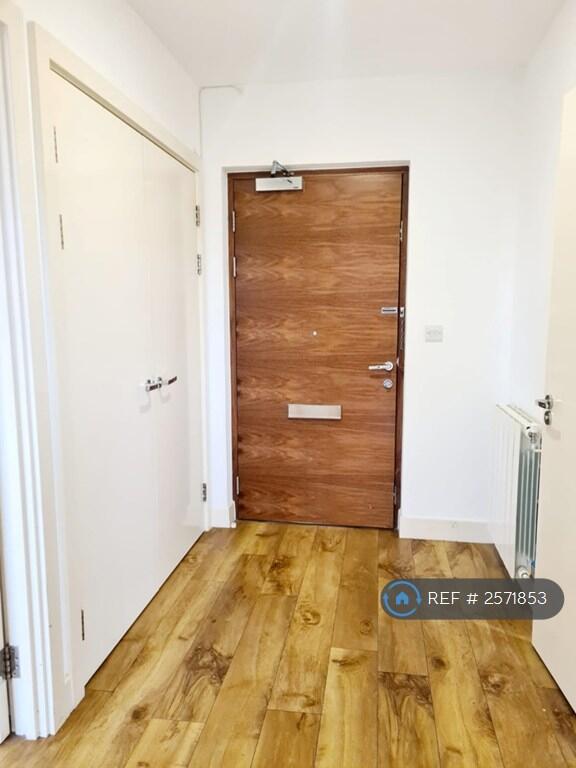 Spacious Hallway