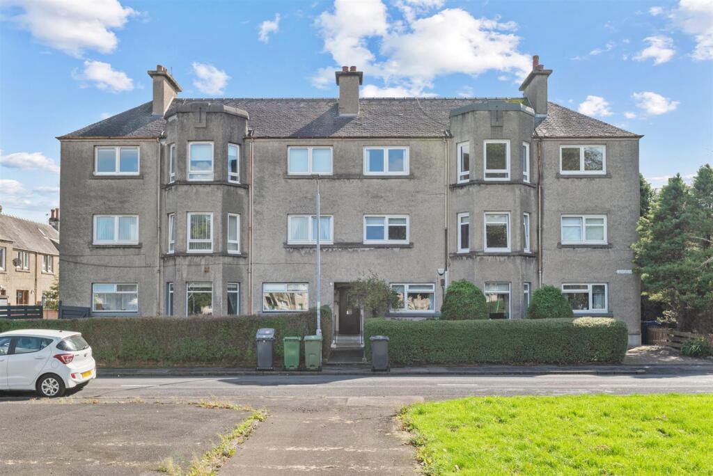 Lawers Road, Renfrew