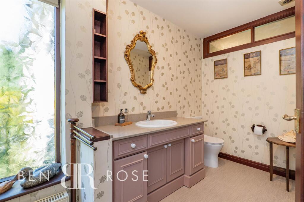 Master Ensuite
