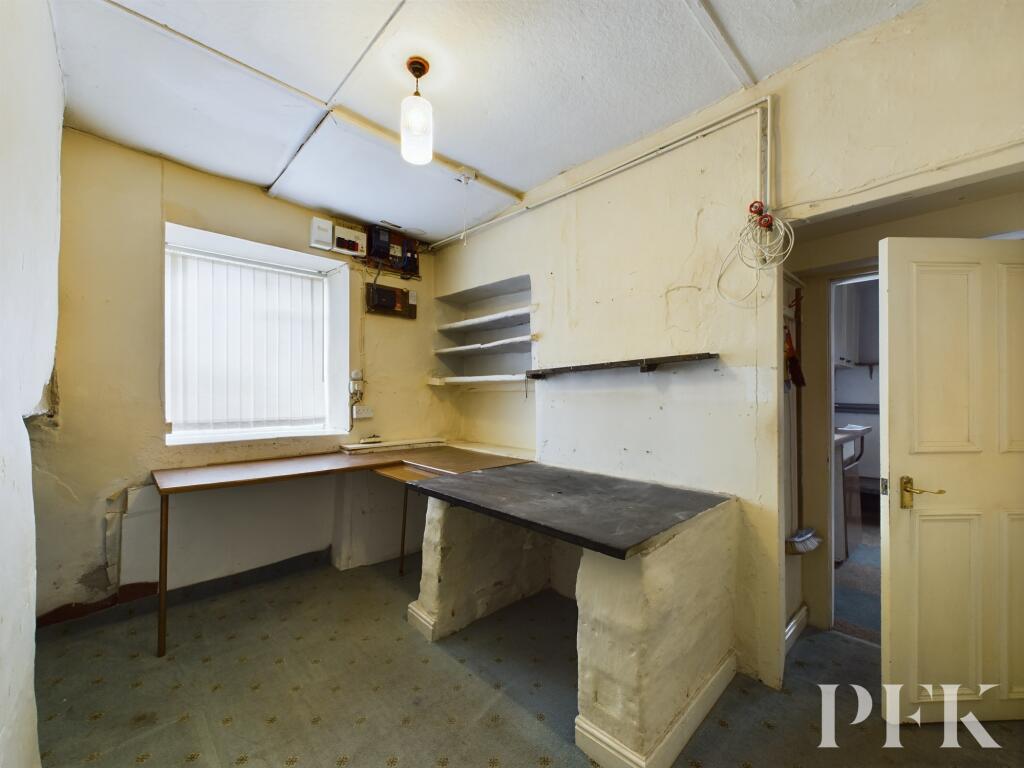 CAM02384G0-PR0186-STILL007 T202508121007.jpg