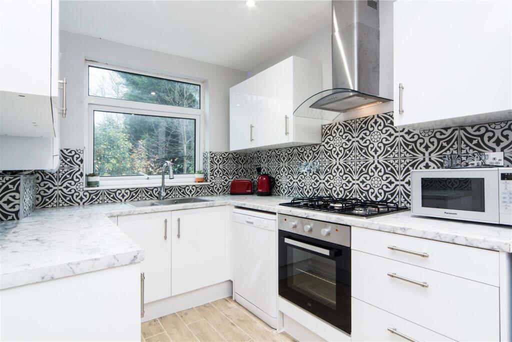 59 pelham cres low res-58.jpg