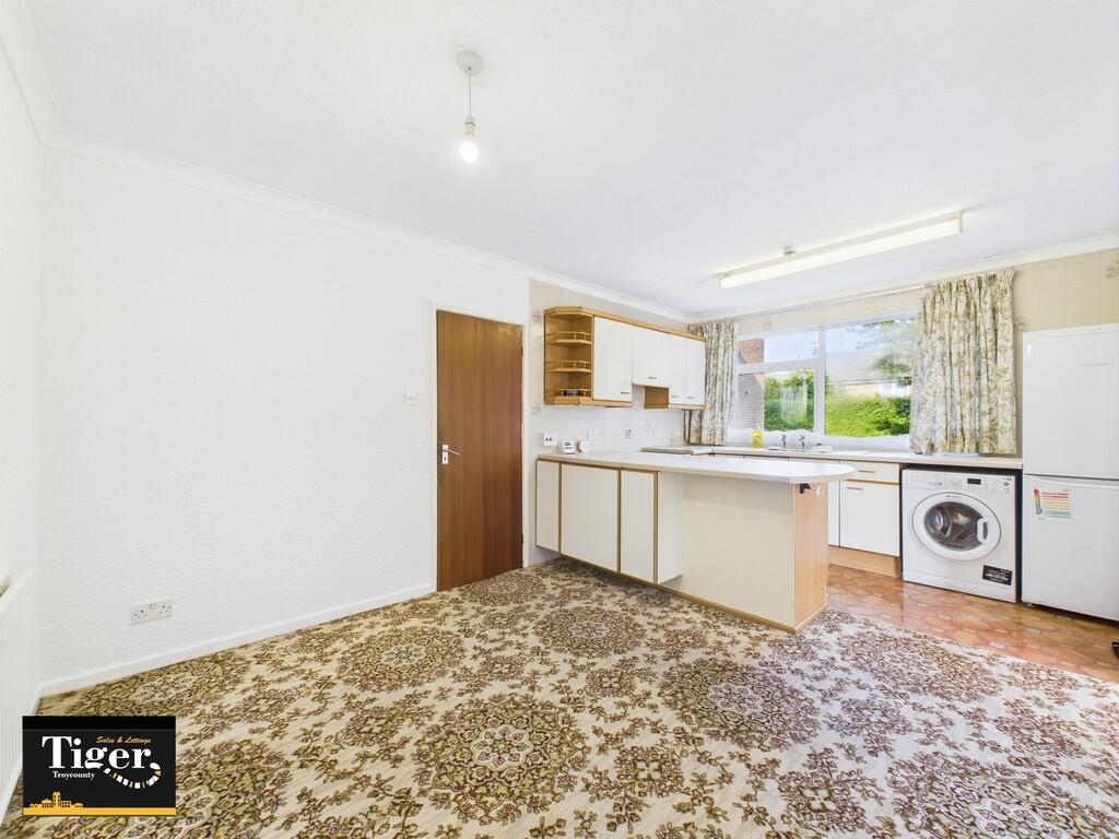 CAM03440G0-PR0347...