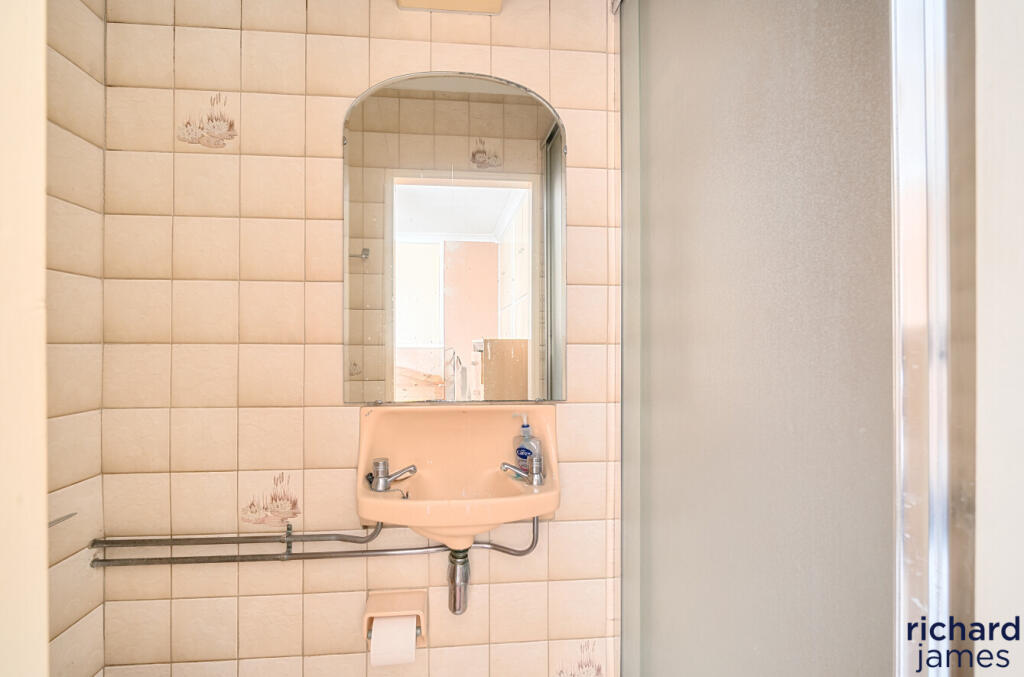 389ddf7cf9de456ab015a17e6f44bec5