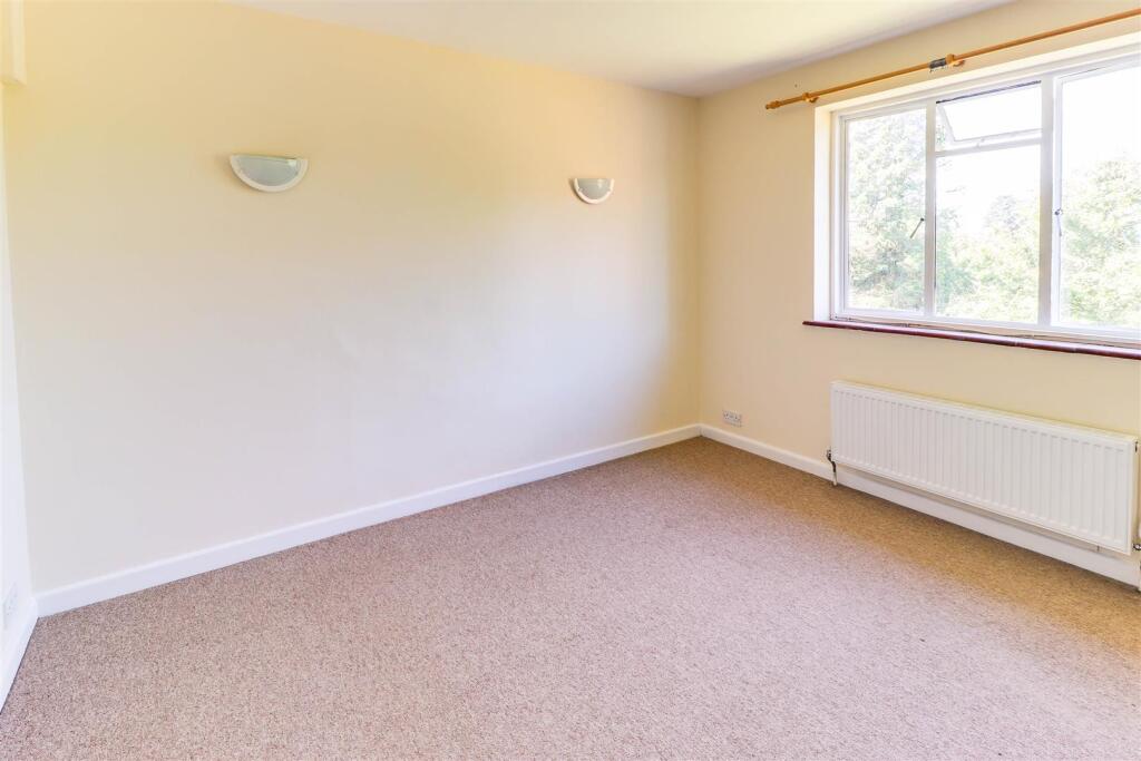 Bedroom 2.1.jpg